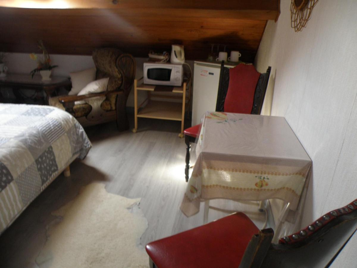 Cousances-les-Forges Chambres D'Hotes Le Pavillon Du Charme מראה חיצוני תמונה
